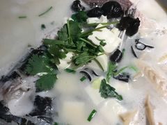 千岛湖鱼头-姜君·千岛湖鱼头馆(浦东大道店)