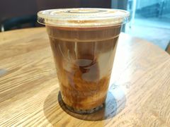 陨石拿铁-瑞幸咖啡(艺树家工场店)