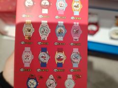 -名创优品(北京新中关购物中心地铁层店)