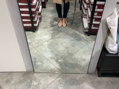 -BeLLE(北京赛特奥莱香江北路店)