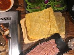 -老牌坊云南鱼豆花火锅(嵩山店)