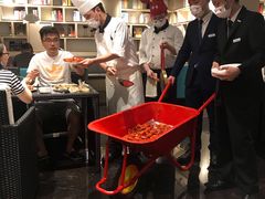 -上海佘山世茂艾美酒店