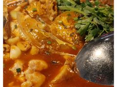 -魏铭鱼头捞饭(晋阳路店)