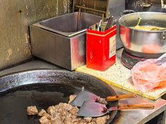 -二七友名焖子铺