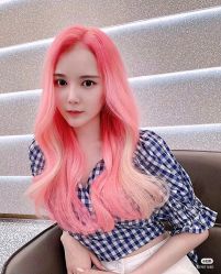 -时尚殿堂明星门店