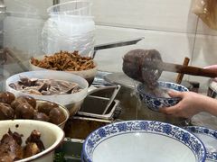 -叶新小吃店(来凤小区总店)