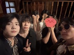 -暴风岛沉浸式体验馆(百联世纪店)