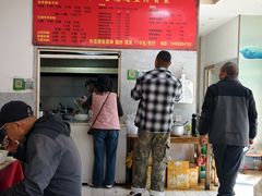 -铭记嘎洒生态鳝鱼(迎春街店)