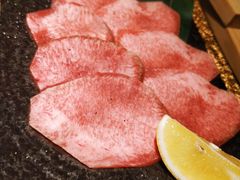 精选厚切牛舌-龍二烧肉酒场(九亭店)