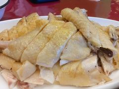 白斩鸡-侬佳蒸菜馆(听潮店)