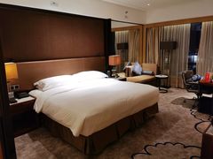 -中山利和希尔顿酒店