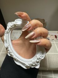 -UGIRL有个美甲