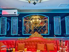 -路边边.炒菜烧烤.音乐餐厅(良乡长虹店)