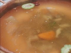 -牛村来人潮汕牛肉火锅(西单店)