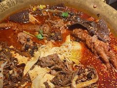 -张翻越·川渝冒菜·武汉黑鸭煲(城北万象城店)
