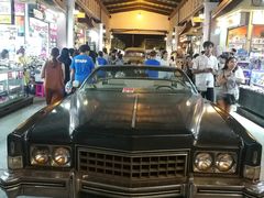 -席娜卡琳火车铁道夜市