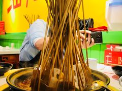 -钢管厂五区小郡肝串串香(南山店)