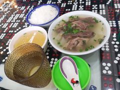 -七爷清汤腩·港式茶餐厅(世博店)