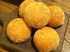 -恩你小木屋·韩式料理(假日广场店)