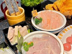 -居石捞·潮汕卤水火锅(华山店)