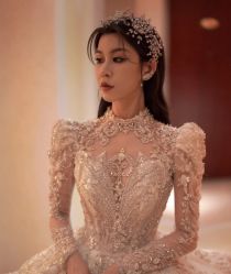 -莫小姐婚纱