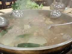 -龙回山庄