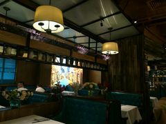 -领鲜活海鲜榴莲自助火锅(东门店)