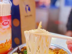 -凤张螺蛳粉·爽口粉(跃进路总店)