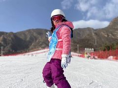 -石京龙滑雪场-停车场