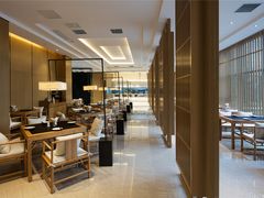 大堂-鱼鲜饭香·招牌汽锅剁椒鱼头王