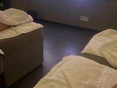 -臻品足道(佛祖岭店)