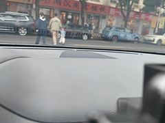 -周震馄饨