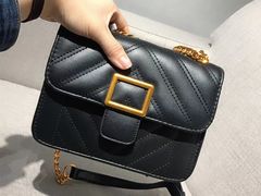 -Chanel(德基广场店)