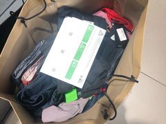 -伦敦比斯特购物村