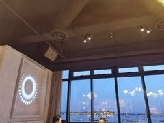 -岁粤Moon·湖景餐厅(月光码头店)