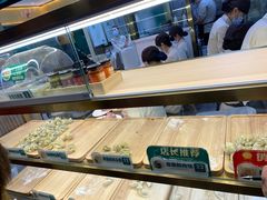 面包甜点陈列柜-袁记云饺(西安路店)