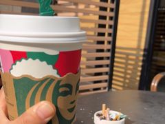 -星巴克(杭州西湖银泰1F店)