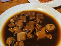 -茅屋大酒店