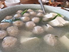 -黄记四更烤乳猪店