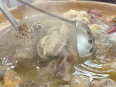 -威邵鸡煲(西华路总店)