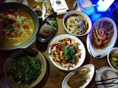 -爱啤精酿·民谣酒馆(滨江店)