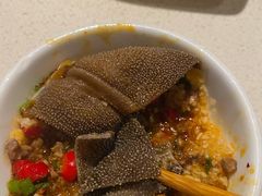 捞派毛肚-海底捞火锅鲜切牛肉主题店(长寿路店)