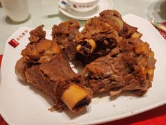 -吴记酱骨炖菜馆(西大直街店)