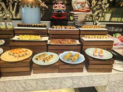 -川骄海鲜自助(王府井奥莱UP TOWN店原世界之花店)