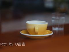 别人的咖啡-Be Lived Cafe比例咖啡(摩天轮店)