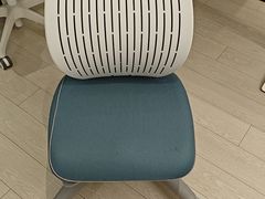 -康朴乐儿童学习桌椅(蓝色港湾店)