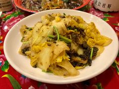 海蜇爪子炖白菜-闯关东东北农家菜(崂山石老人店)