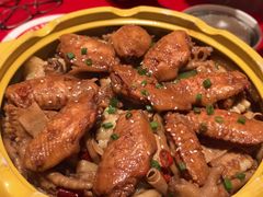 -多嘴肉蟹煲(万达店)