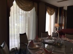 -御花园·粤菜·海鲜火锅(中山公园店)