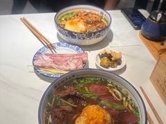 -镇南锅盖面馆(解放路店)